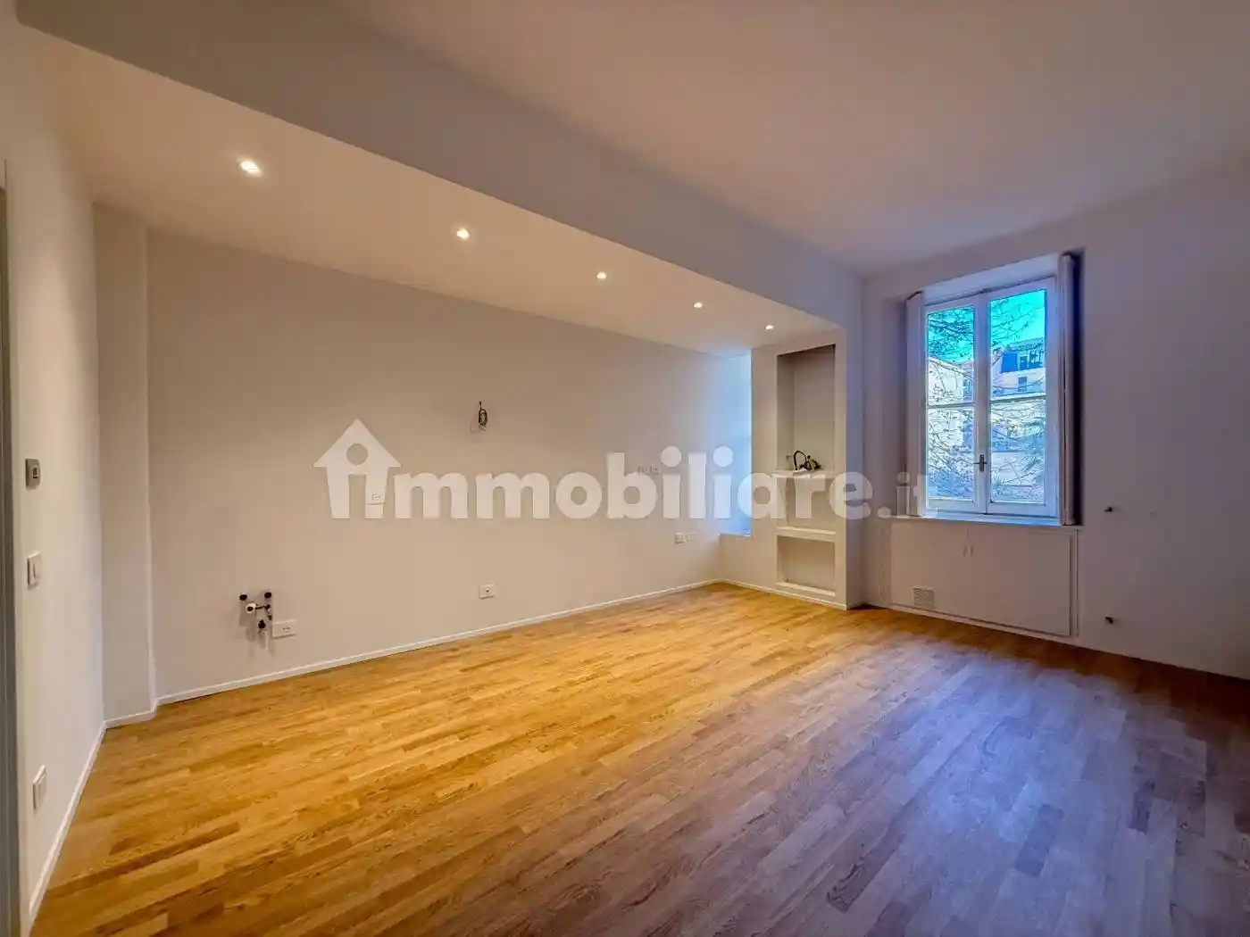 Bilocale via Luigi Porro Lambertenghi 34, Isola, Milano - foto 4