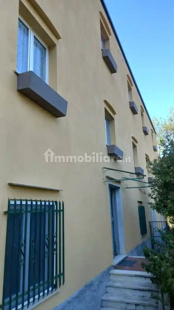 Appartamento in affitto a Cogoleto