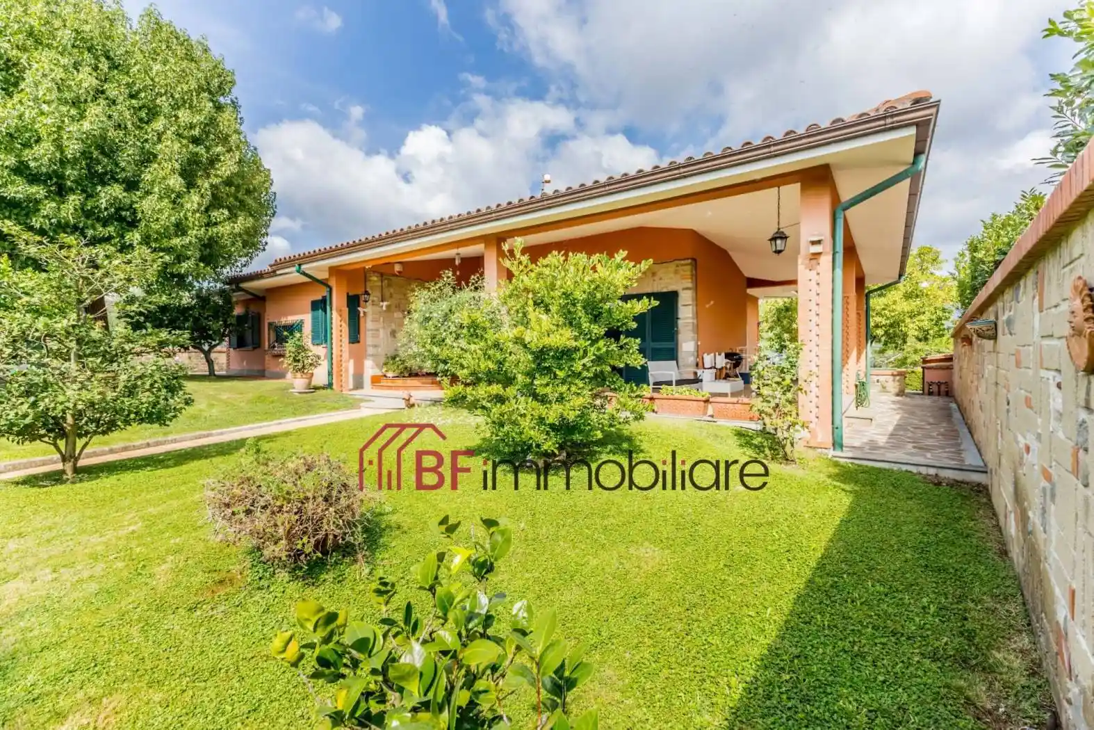 Villa in vendita a Velletri