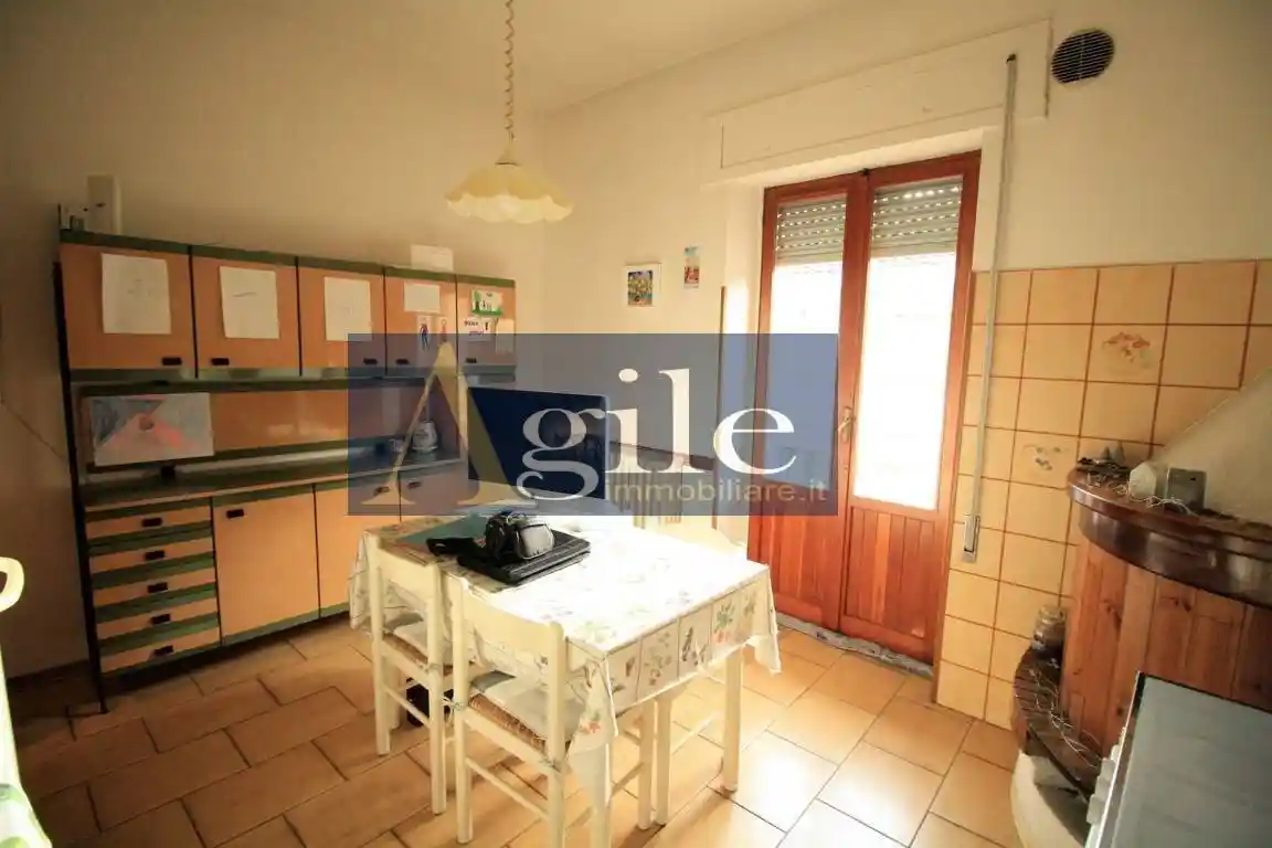 Casa indipendente in vendita a Folignano