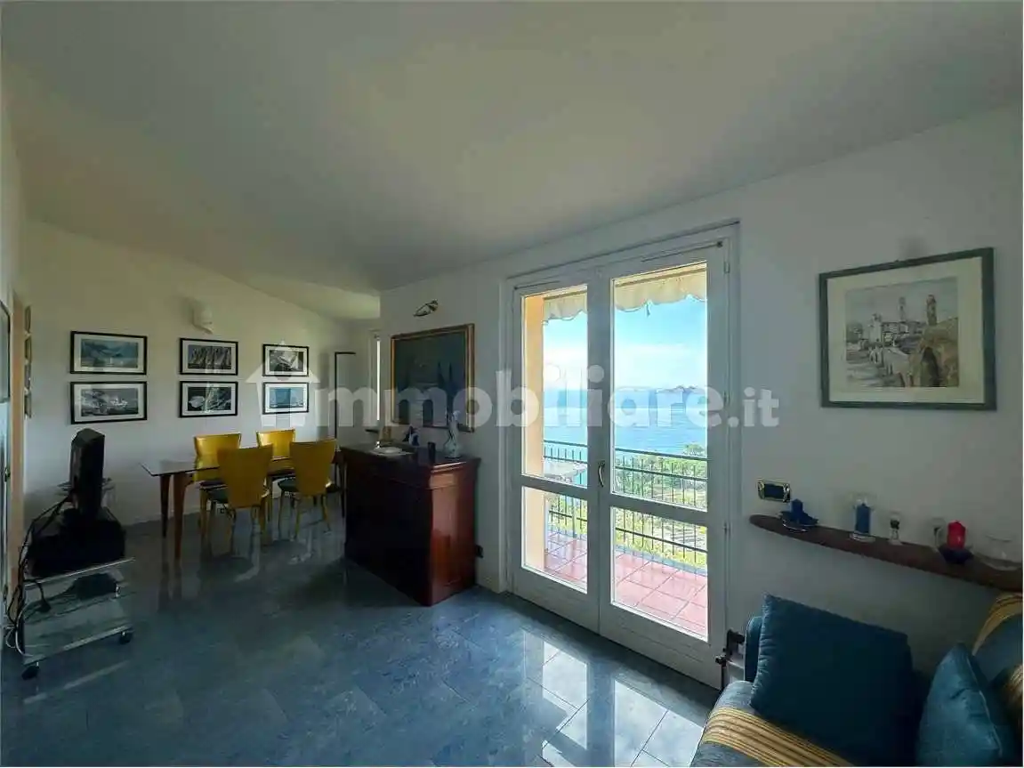 Appartamento in vendita a Zoagli