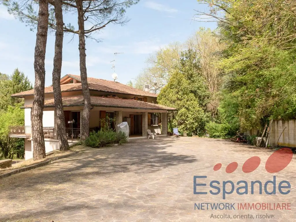 Casa indipendente in vendita a Monte San Pietro