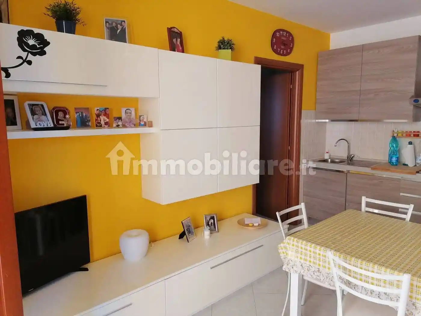 Appartamento in vendita a Vellezzo Bellini