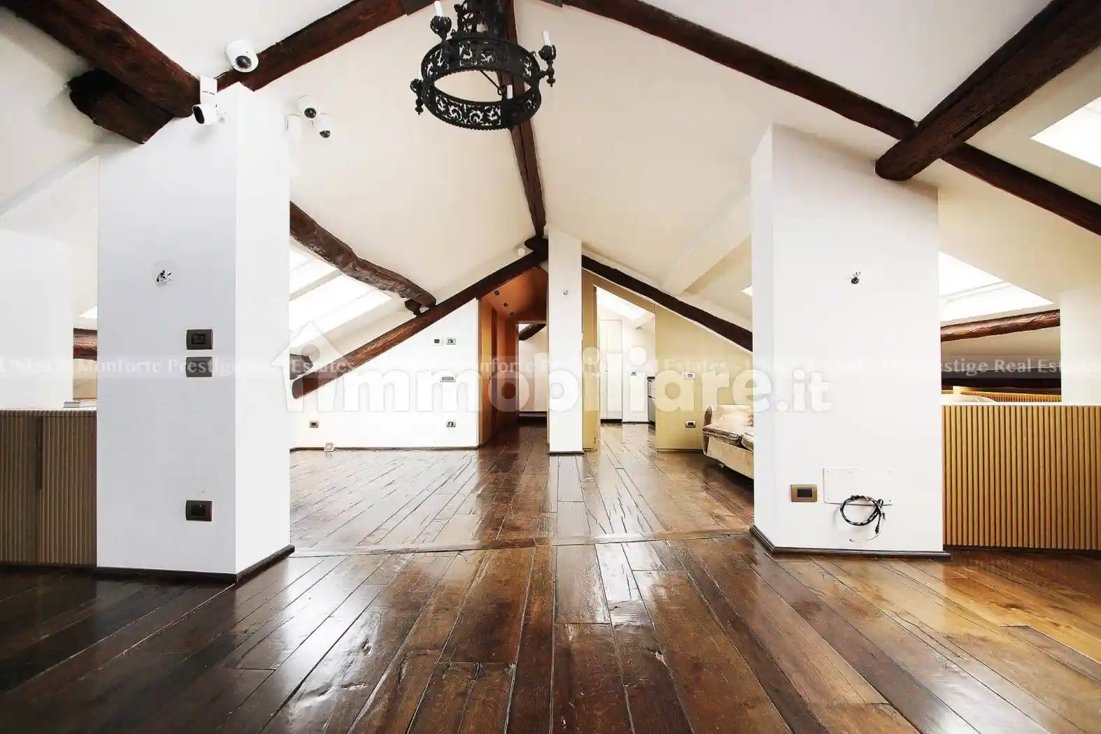 Attico via Vincenzo Bellini, Palestro, Milano - foto 5