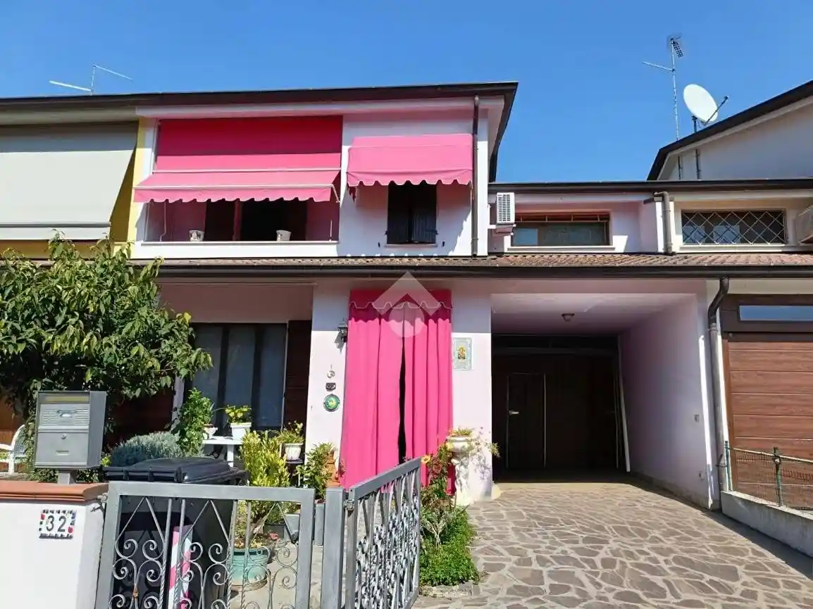 Villetta a schiera in vendita a Viadana