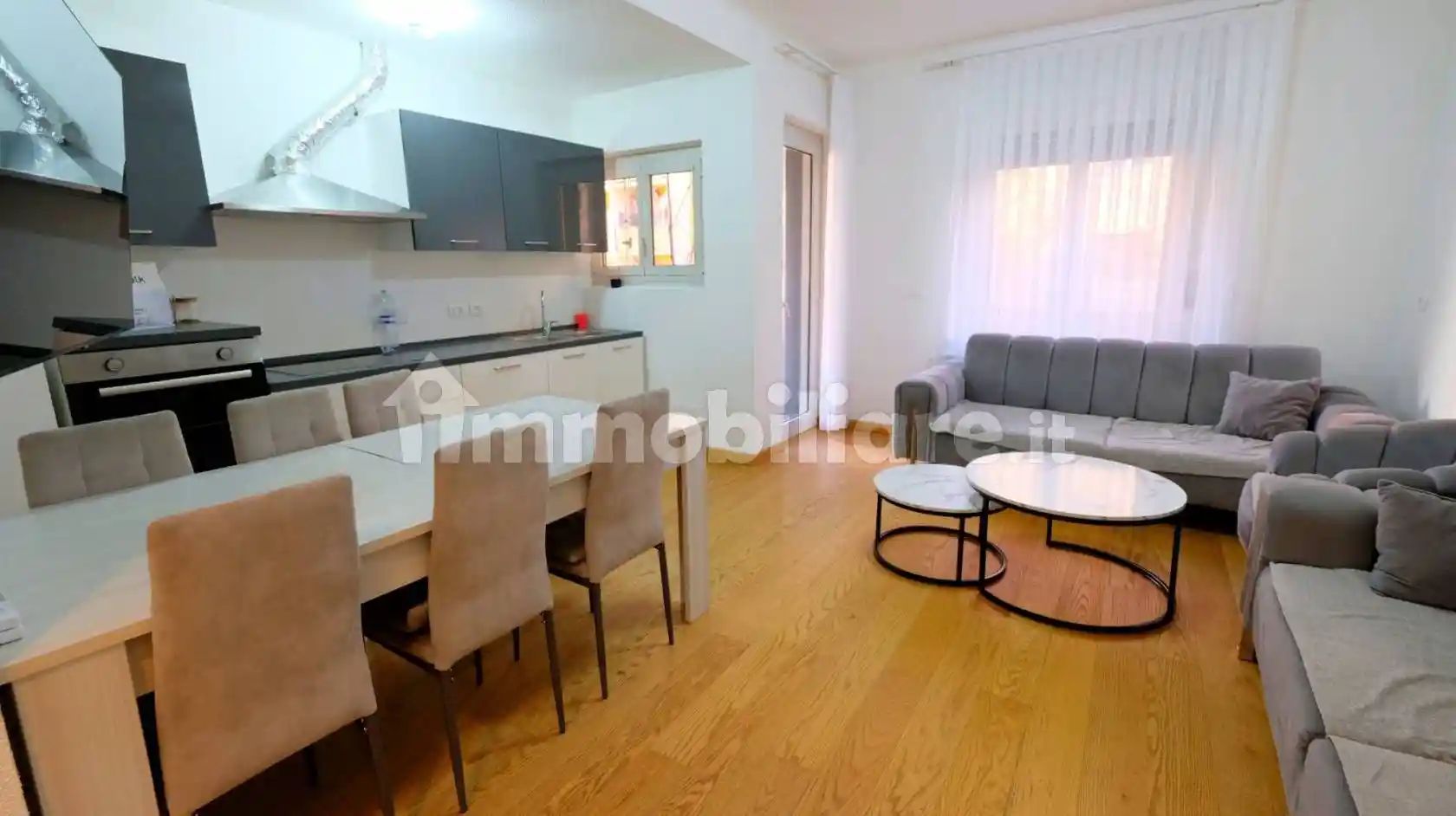 Appartamento in vendita a Trieste