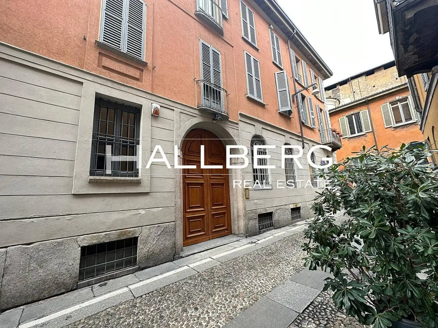 Appartamento in vendita a Milan