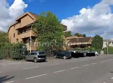 Appartamento in vendita a Seregno