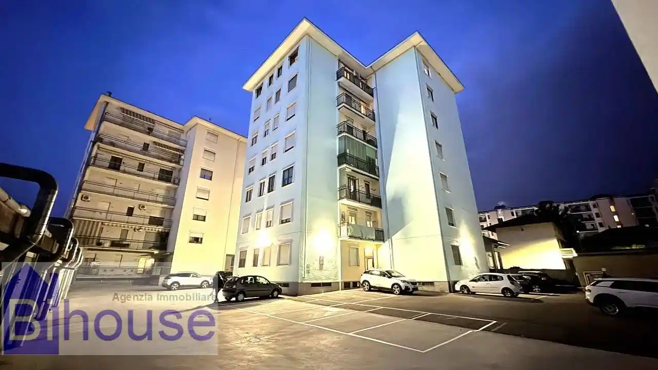 Appartamento in vendita a Cossato