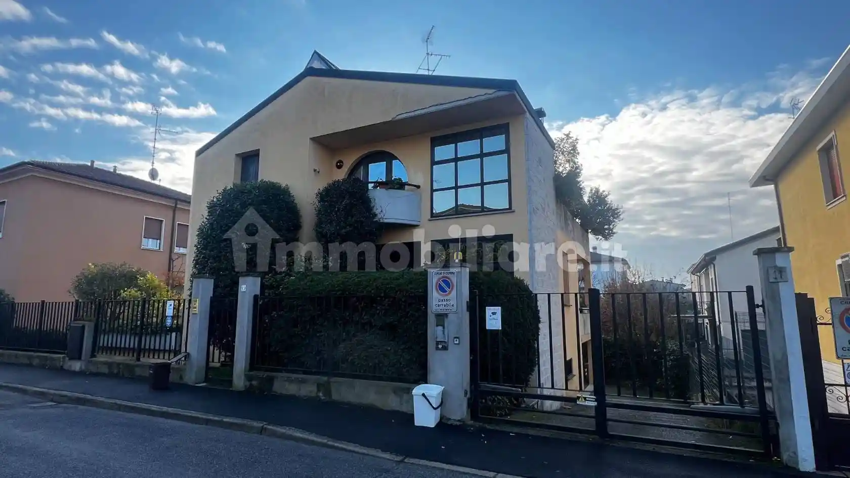 Villa in vendita a Cremona