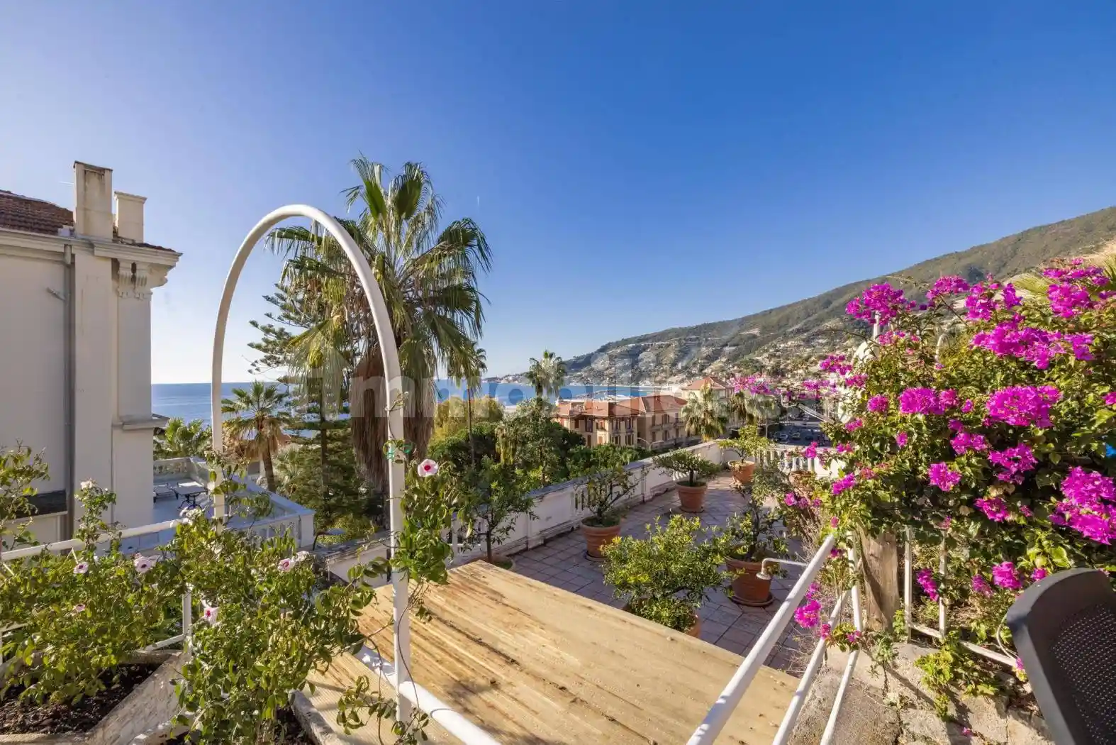 Appartamento in vendita a Ospedaletti