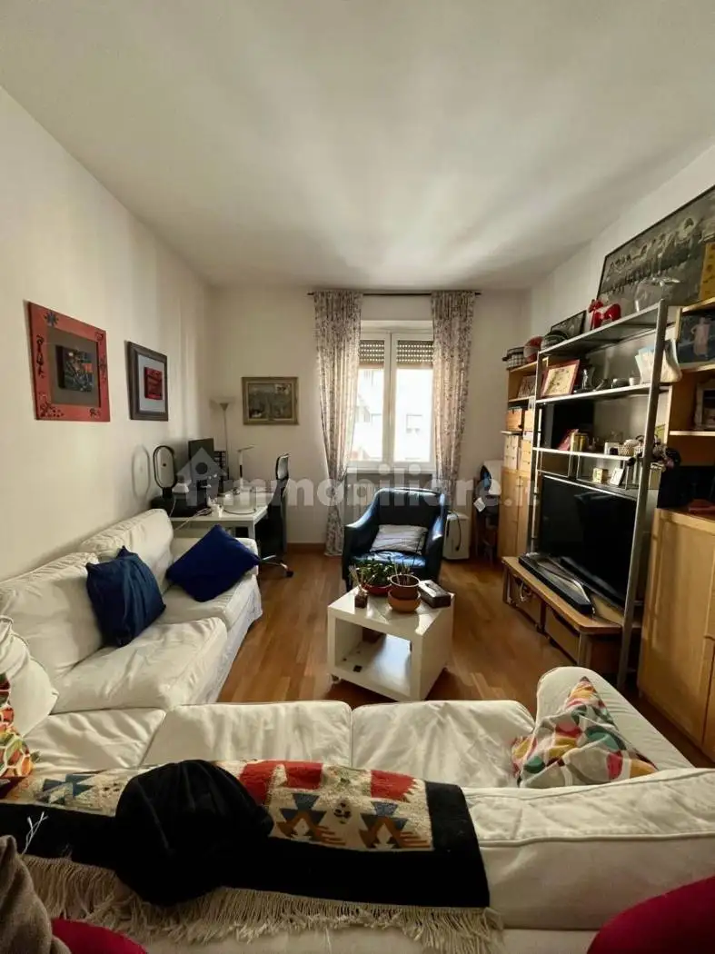 Palazzo - Edificio in vendita a Milan