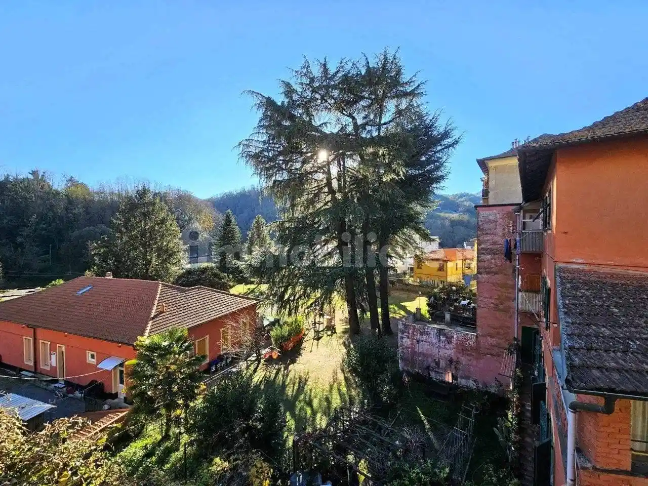 Appartamento in vendita a Campomorone