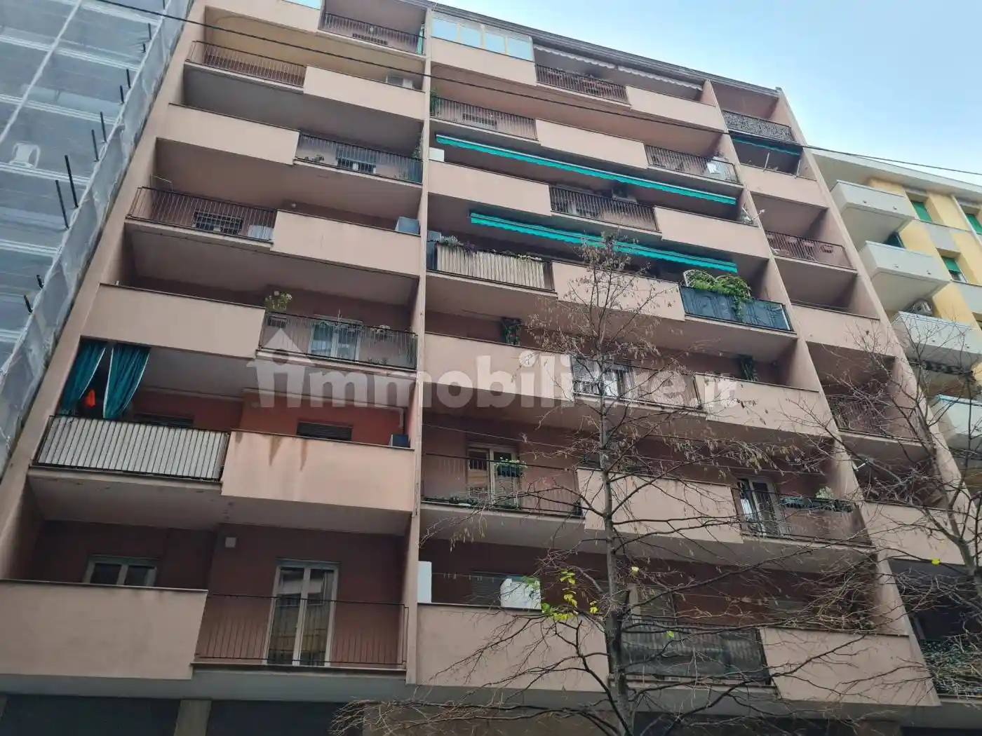 Palazzo - Edificio in vendita a Trieste