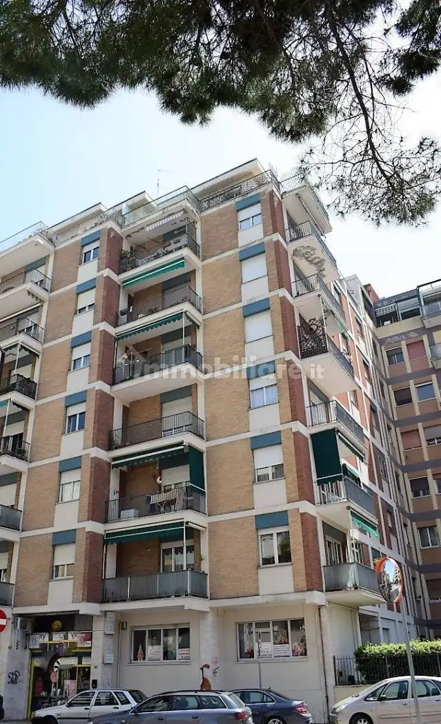 Attico - Mansarda in affitto a Pescara