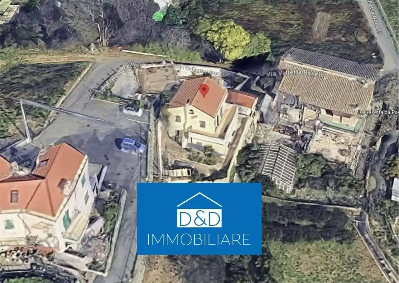 Villa in vendita a Quiliano