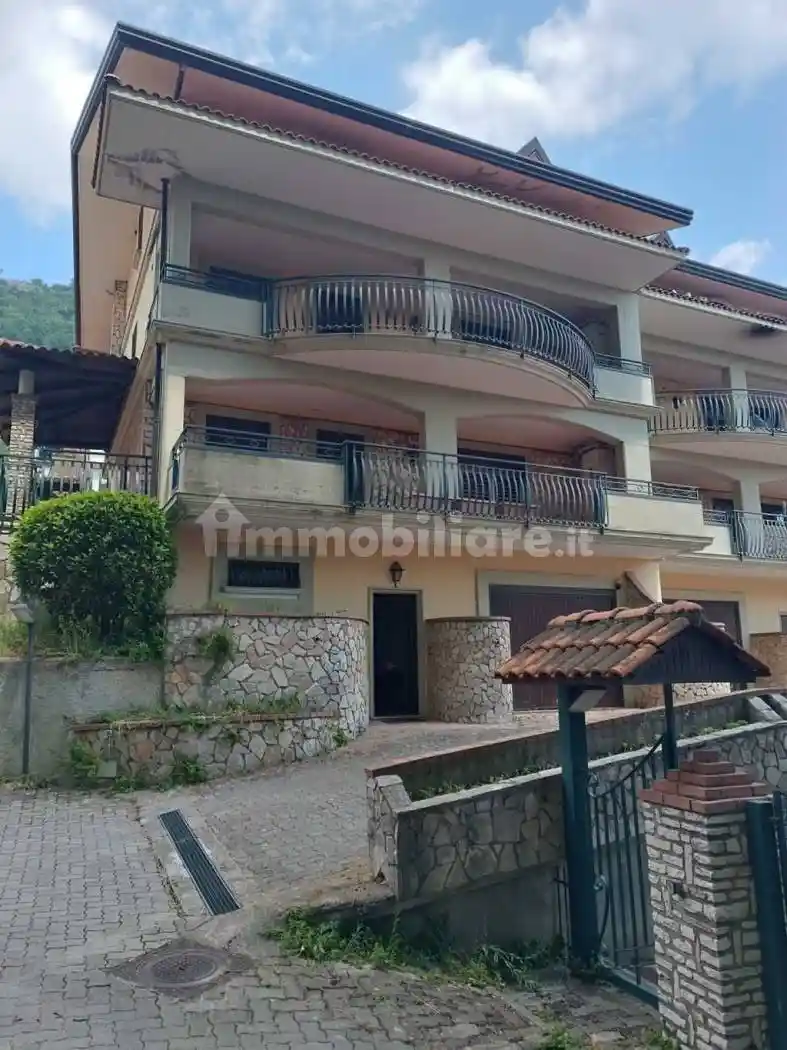 Villa unifamiliare viale San Modestino, Mercogliano - foto 4