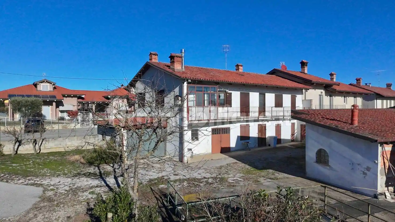 Casa indipendente in vendita a Cherasco