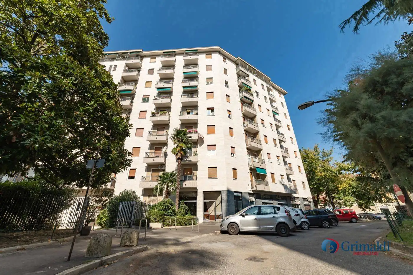 Appartamento in vendita a Milan