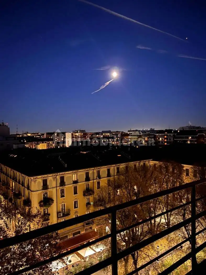 Penthouse - Attic in vendita a Milan