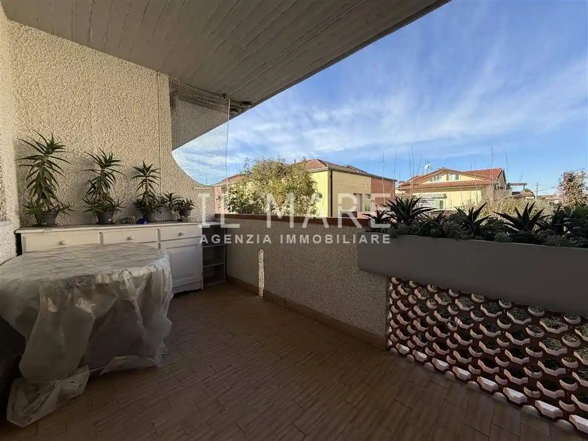 Appartamento in vendita a Massa