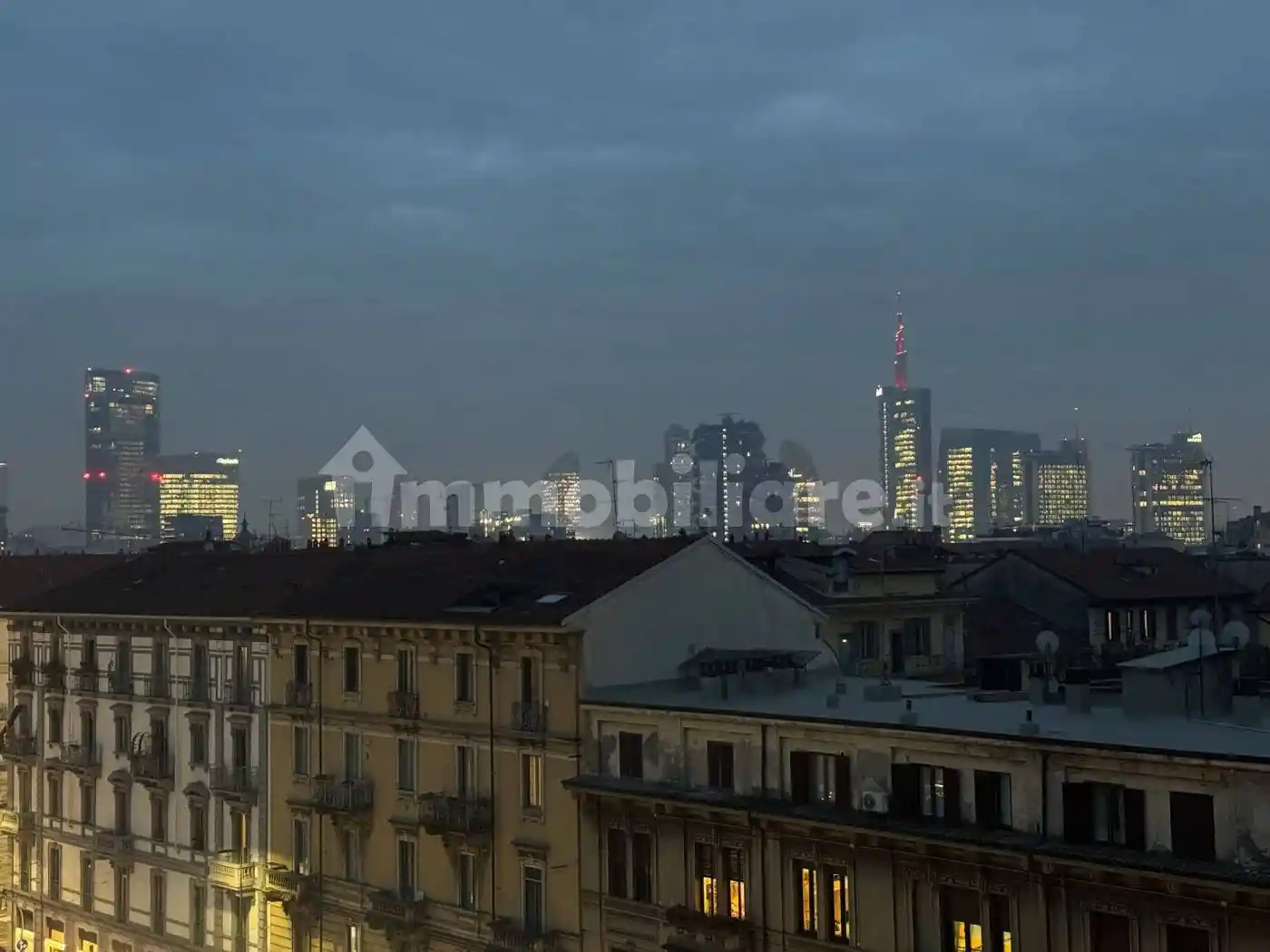 Appartamento ottimo stato, sesto piano, Farini, Milano - foto 3