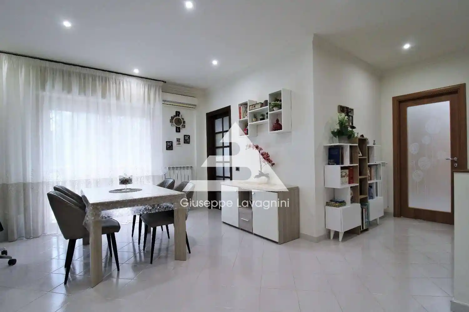 Appartamento in vendita a Ariccia