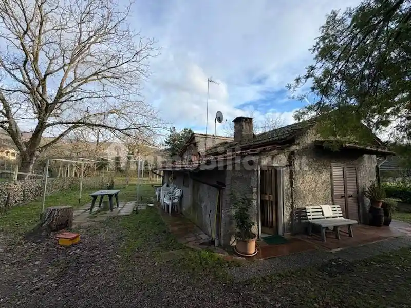 Rustico - Casale in vendita a Arezzo