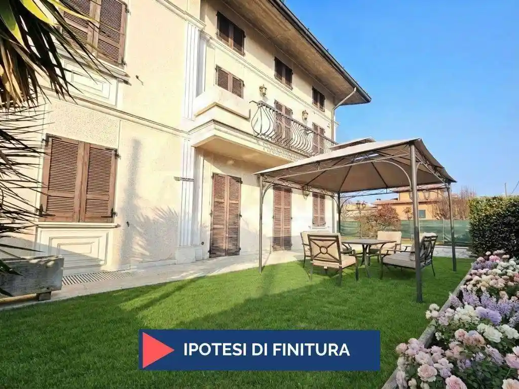 Villa in vendita a Passirano