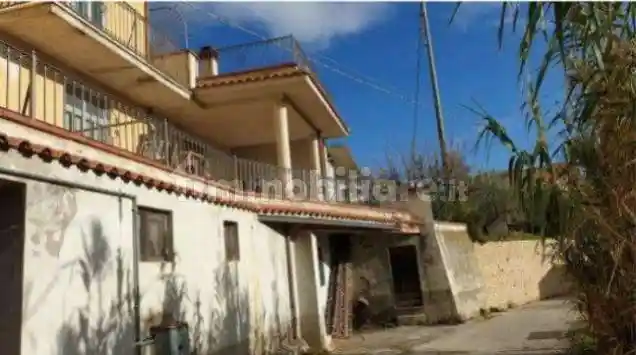 Quadrilocale frazione Fonterossi, Lama dei Peligni - foto 3