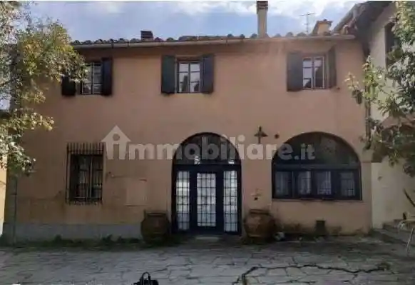 Appartamento in vendita a Lastra a Signa