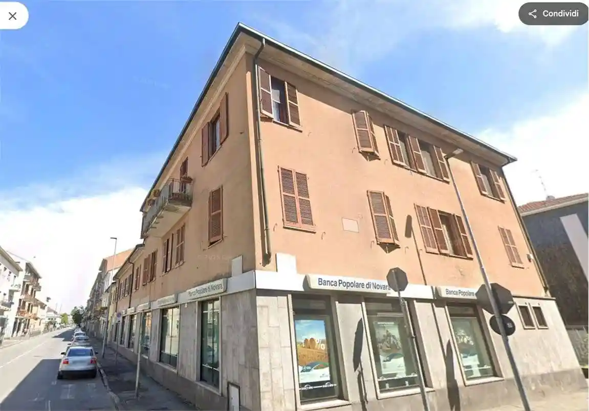 Appartamento in vendita a Novara