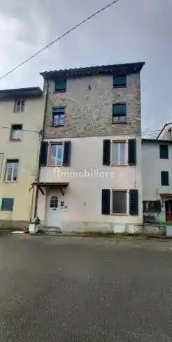 Appartamento in vendita a Lucca