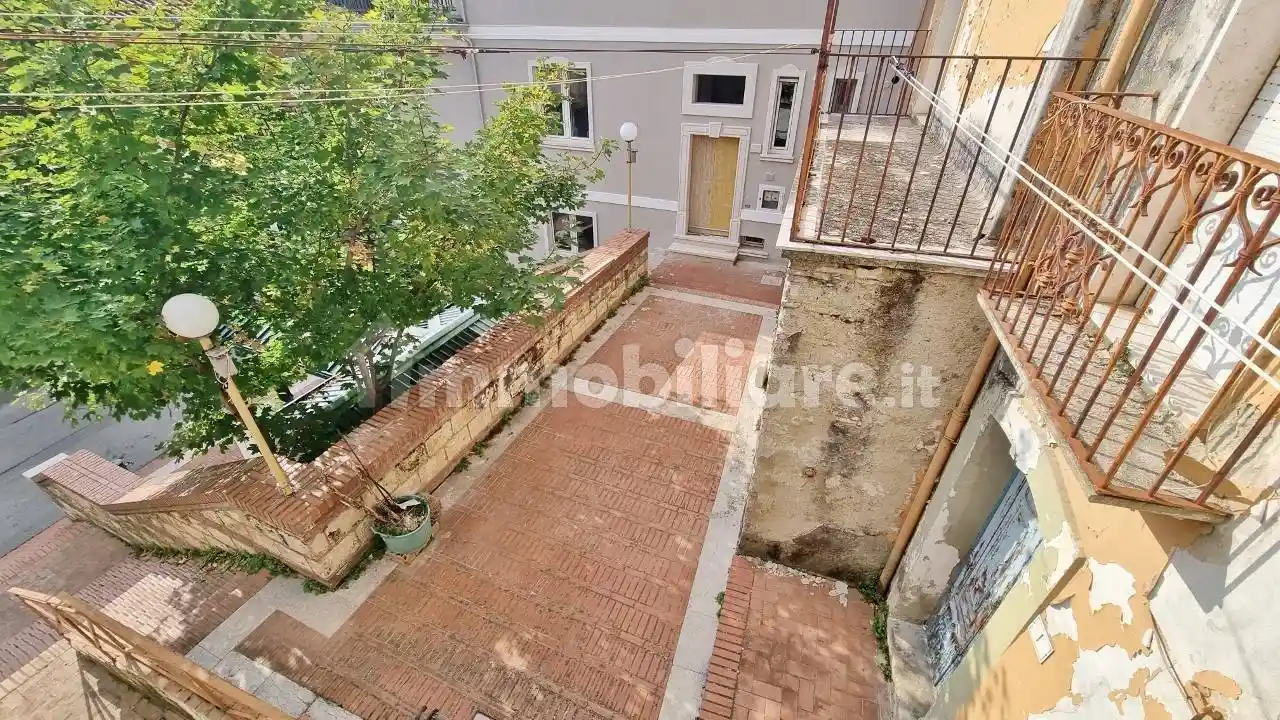 Terratetto plurifamiliare vicolo Quarto di via Roma, Carife - foto 2