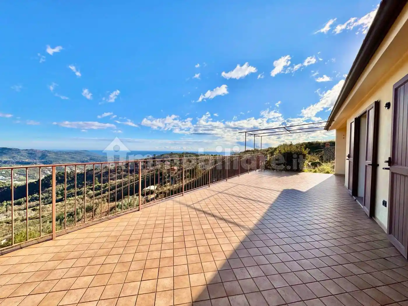 Villa in vendita a Imperia