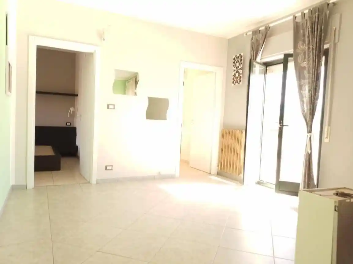 Trilocale via Aldo Moro 16, Andreotta, Castrolibero - foto 2