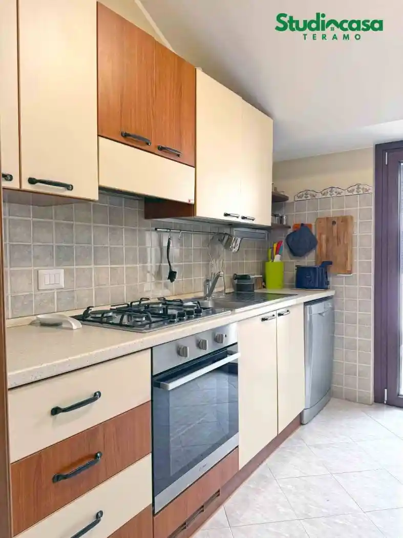 Trilocale via San Luca, Teramo - foto 5