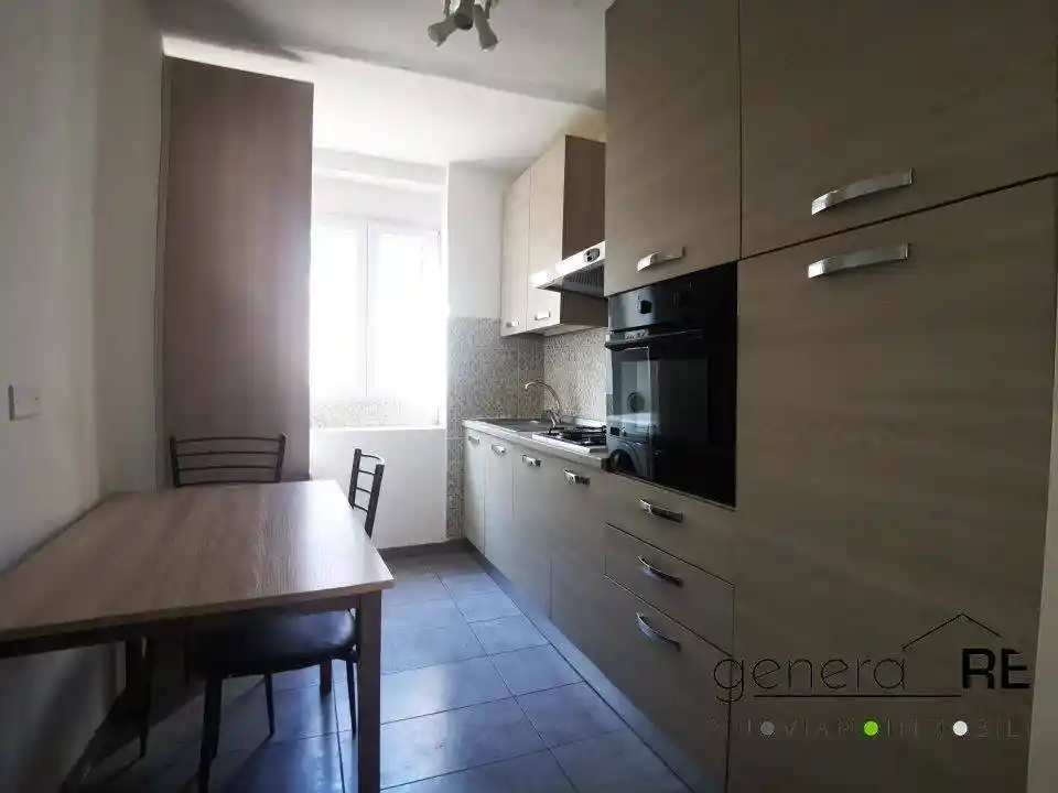 Quadrilocale terzo piano, Stazione Centrale - Corso Vittorio, Pescara - foto 4