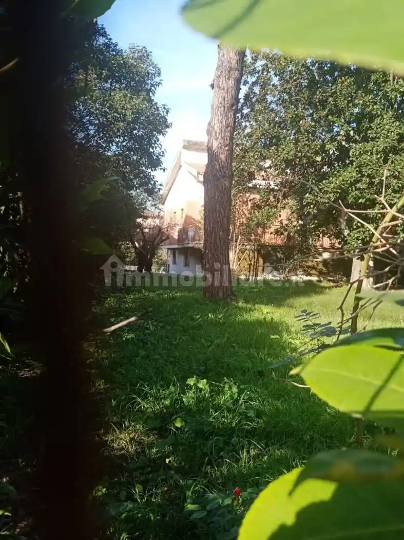 Villa in vendita a Ardea