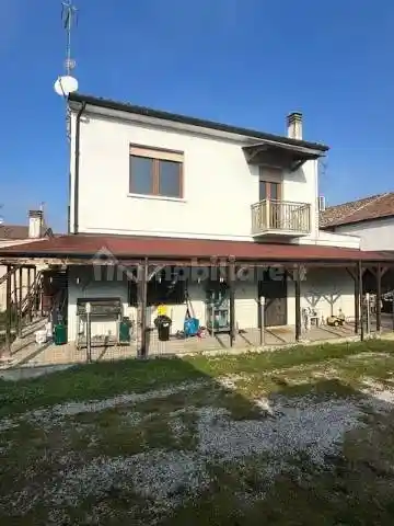 Villetta a schiera in vendita a Ferrara