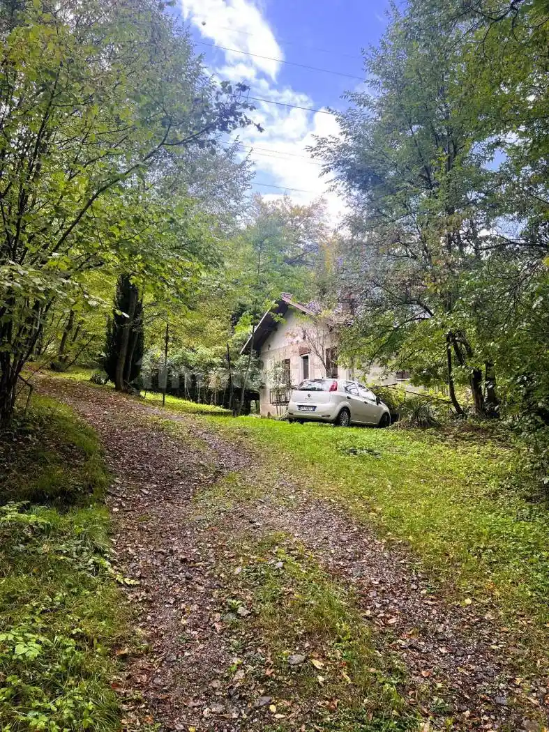 Villa in vendita a Agnosine