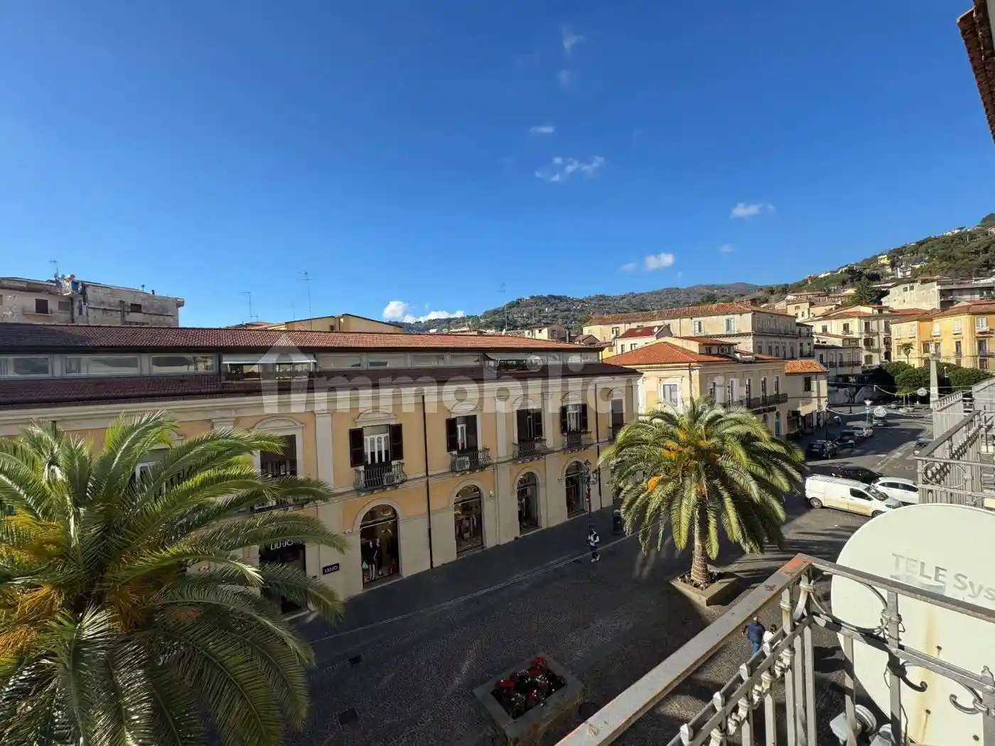 Palazzo - Edificio in Vendita - foto 2