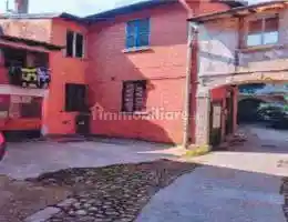 Appartamento in vendita a Cuvio