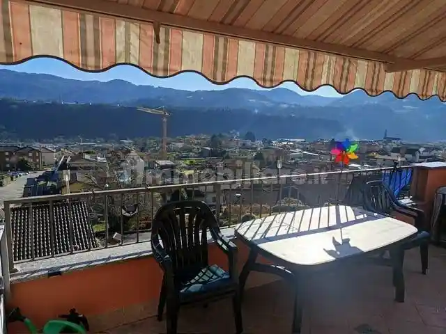 Appartamento in vendita a Vertova