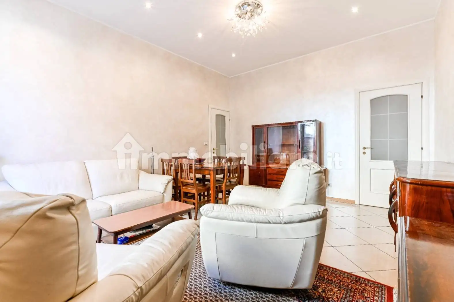 Appartamento in vendita a Milan