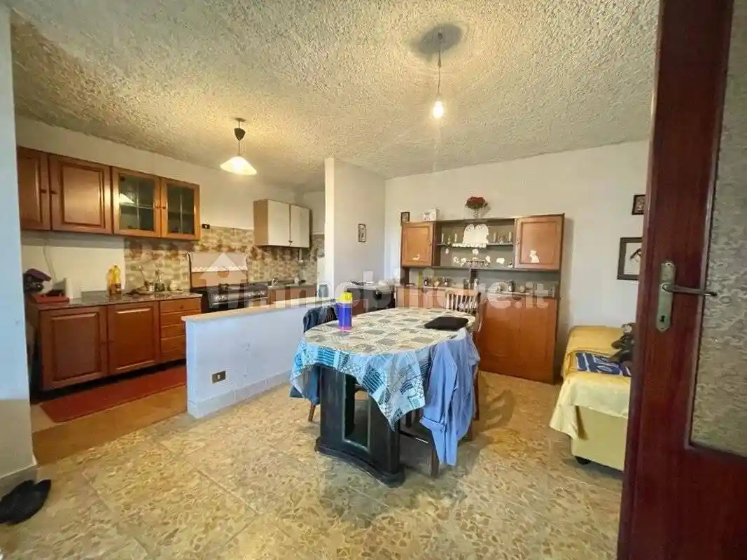 Rustico - Casale in vendita a Poli