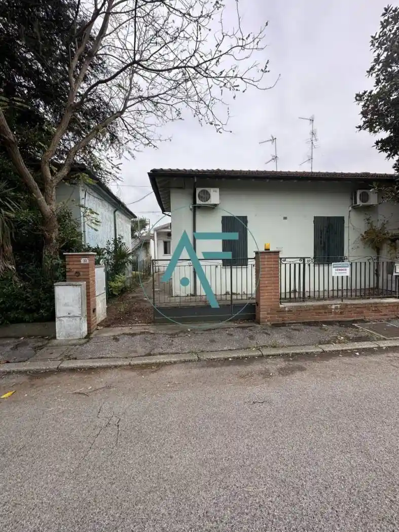 Villa in vendita a Ravenna