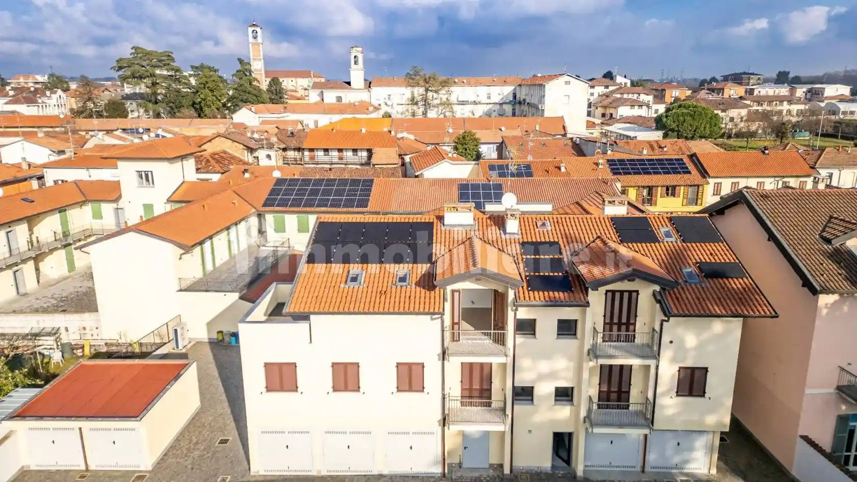 Appartamento in vendita a Lonate Pozzolo