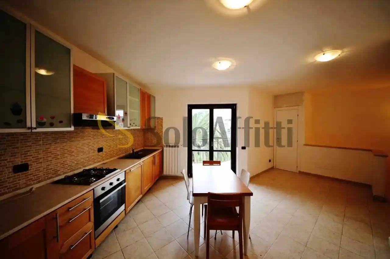 Trilocale via Santa Croce Camerina 25, Borghesiana, Roma - foto 4