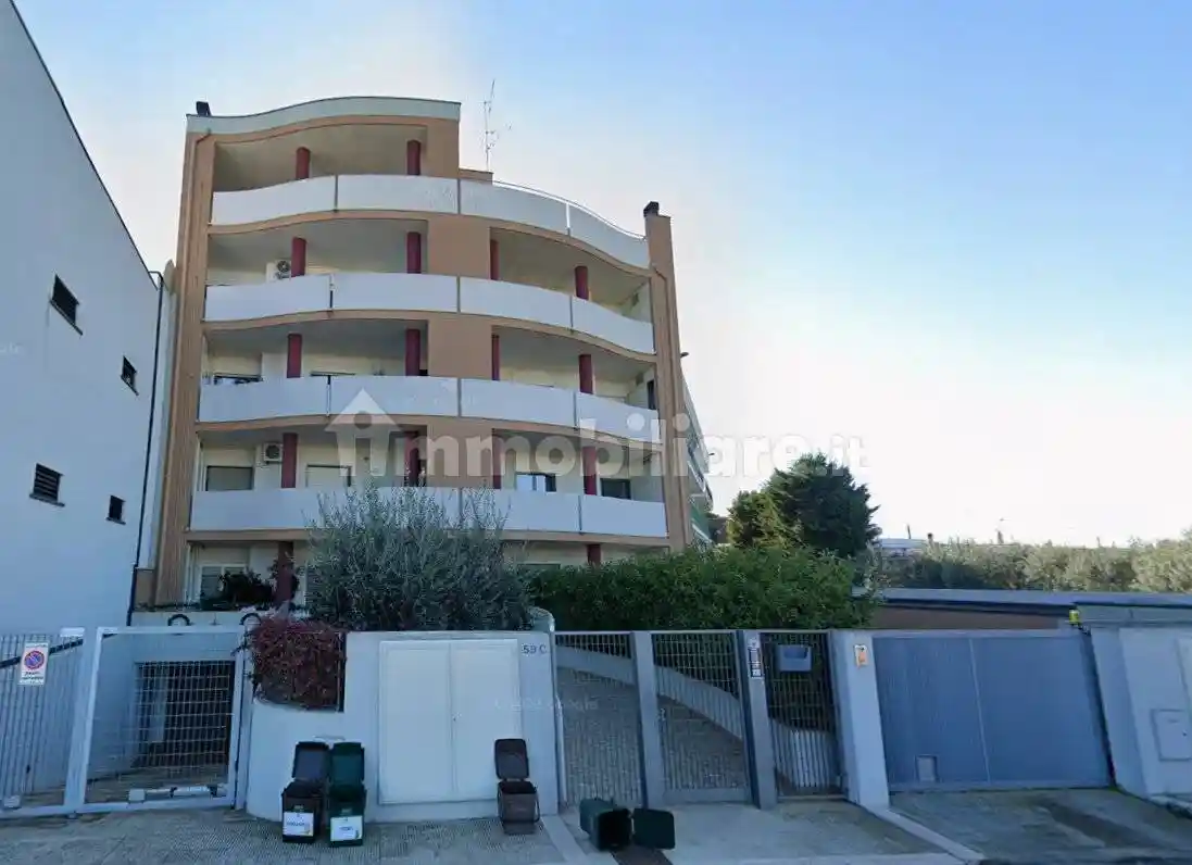 Appartamento in vendita a Turi